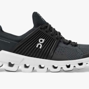 ON Cloudswift sneakers